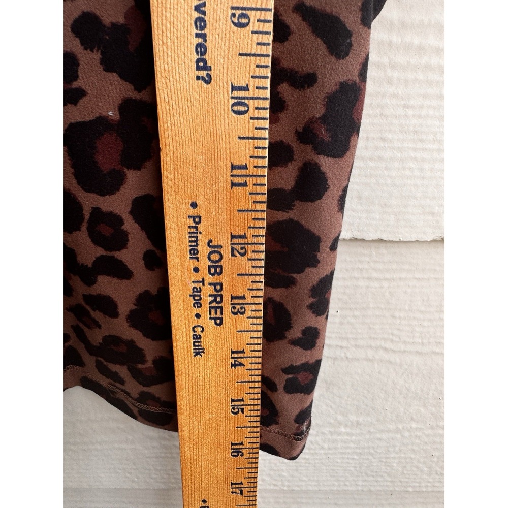 Abercrombie & Fitch v neck Leopard Cropped Tank Size XS - Picture 5 of 7